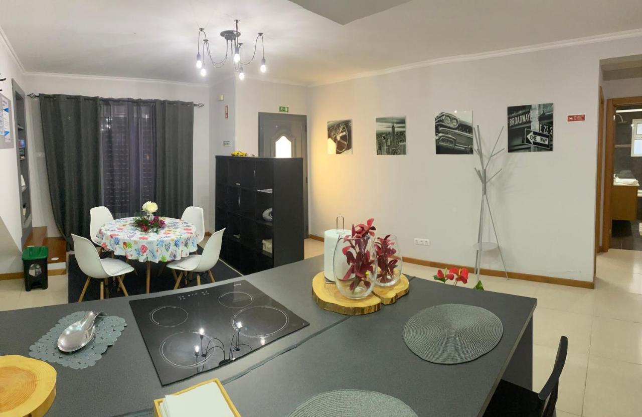 شقة Ponta Delgada  في Alojamento House 66 المظهر الخارجي الصورة