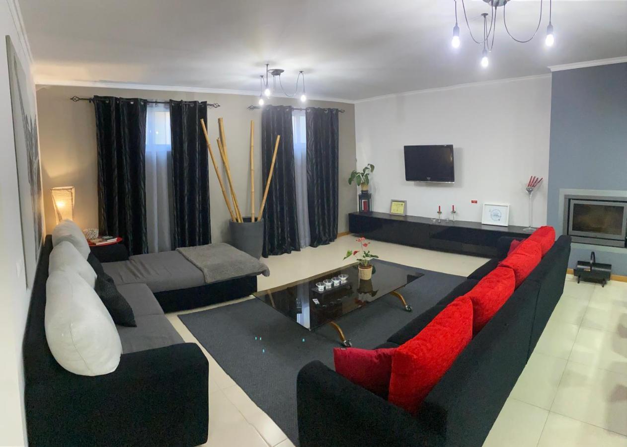 شقة Ponta Delgada  في Alojamento House 66 المظهر الخارجي الصورة