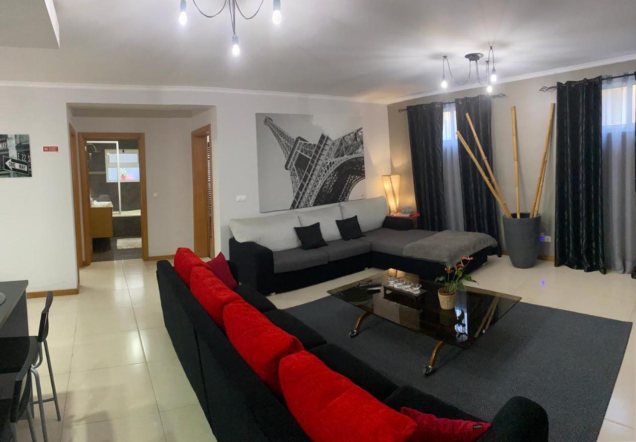 شقة Ponta Delgada  في Alojamento House 66 المظهر الخارجي الصورة