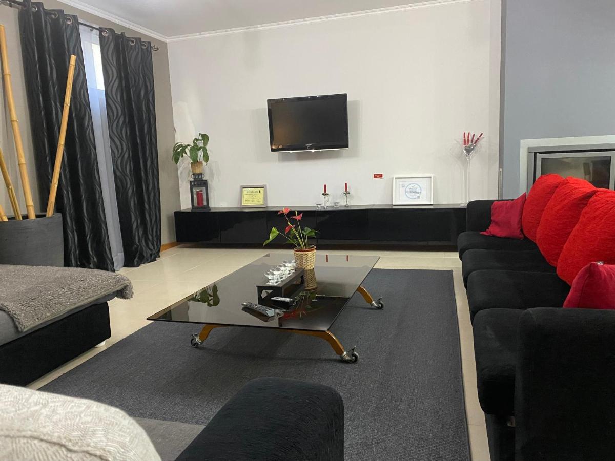 شقة Ponta Delgada  في Alojamento House 66 المظهر الخارجي الصورة
